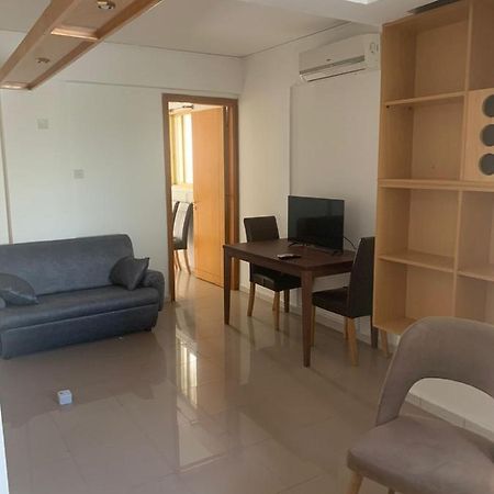 לרנקה Ground Floor Apartment With Big Balcony מראה חיצוני תמונה